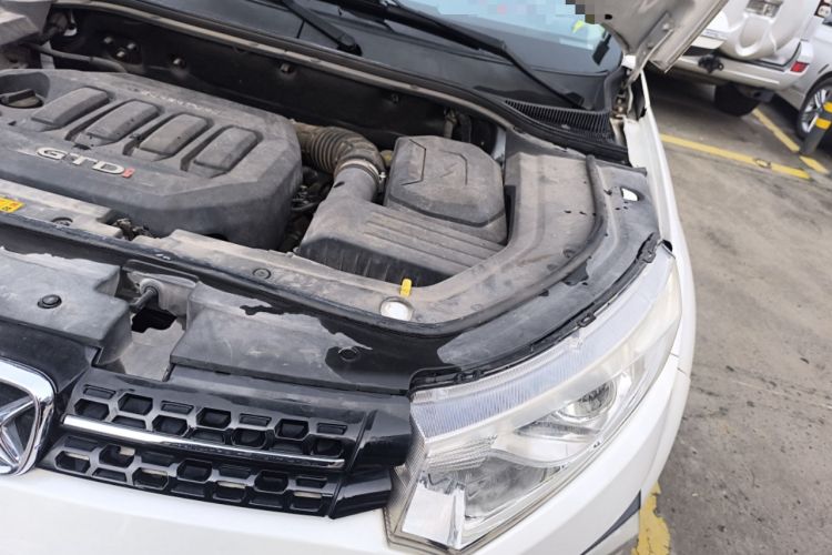 Used JMC Yusheng S330 2016 1.5L GTDi Automatic Two-Wheel Drive Prestige Edition Engine Bay Left