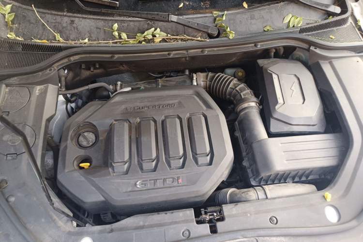 Used JMC Yusheng S330 2016 1.5L GTDi Automatic Two-Wheel Drive Fashion Edition Engine Bay