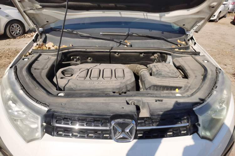 Used JMC Yusheng S330 2016 1.5L GTDi Automatic All-Wheel-Drive Flagship Edition Engine Bay