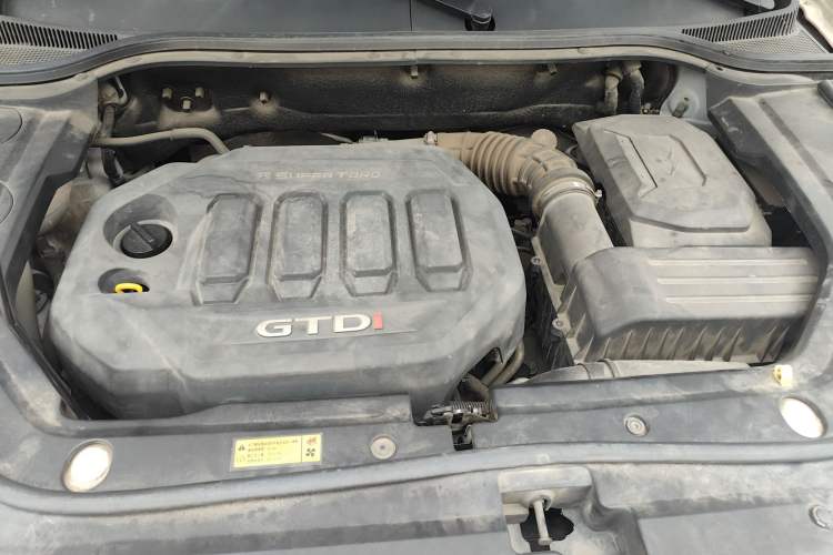 Used JMC Yusheng S330 2016 1.5L GTDi Automatic Two-Wheel Drive Flagship Edition Engine Bay