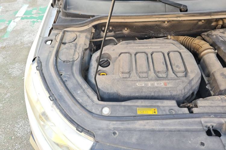 Used JMC Yusheng S330 2016 1.5L GTDi Automatic Two-Wheel Drive Fashion Edition Engine Bay Right
