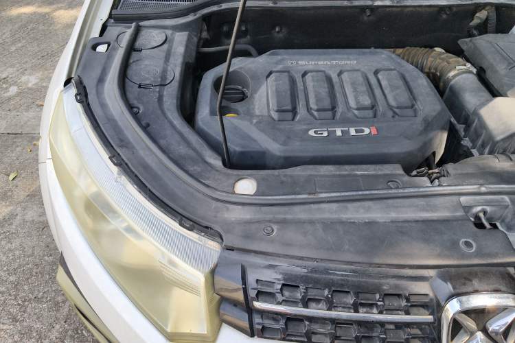 Used JMC Yusheng S330 2016 1.5L GTDi Automatic Two-Wheel Drive Comfort Edition Engine Bay Right