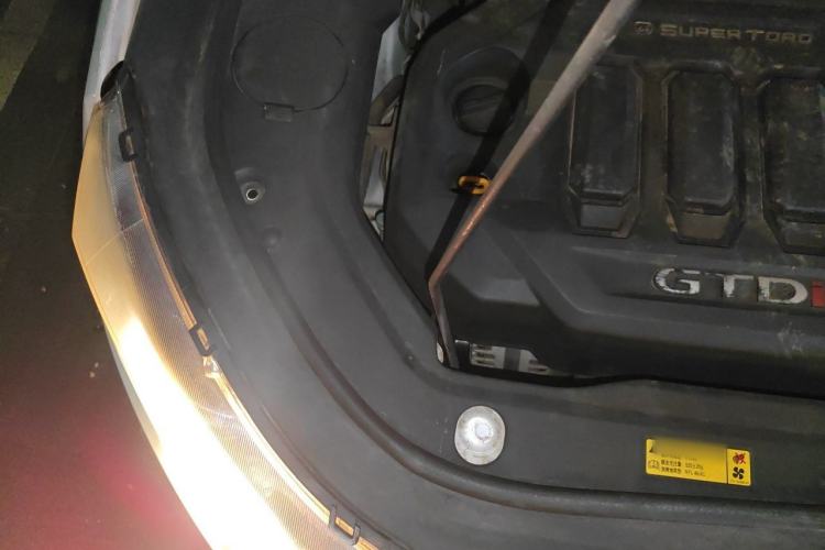 Used JMC Yusheng S330 2016 1.5L GTDi Automatic Two-Wheel Drive Fashion Edition Engine Bay Right