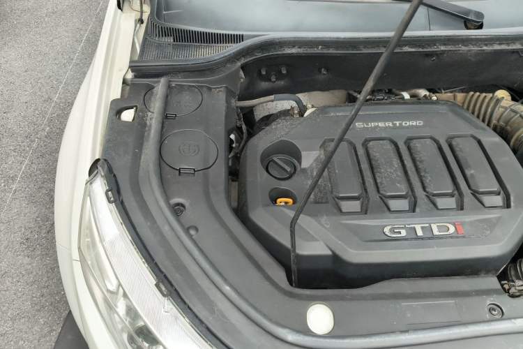 Used JMC Yusheng S330 2016 1.5L GTDi Automatic Two-Wheel Drive Fashion Edition Engine Bay Right