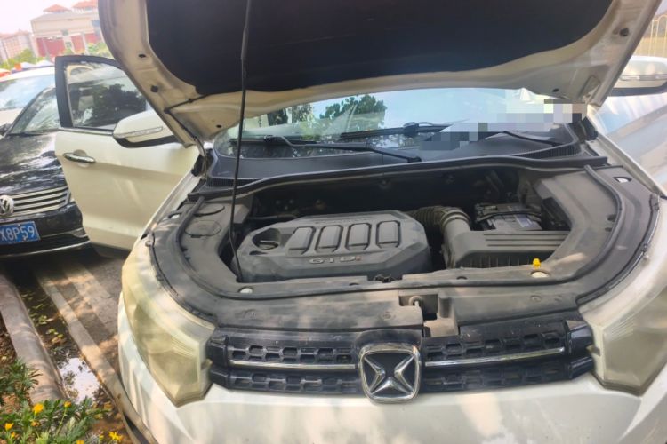 Used JMC Yusheng S330 2016 1.5L GTDi Automatic Two-Wheel Drive Prestige Edition Engine Bay Right