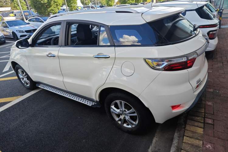 Used JMC Yusheng S330 2016 1.5L GTDi Automatic Two-Wheel Drive Comfort Edition Exterior 3