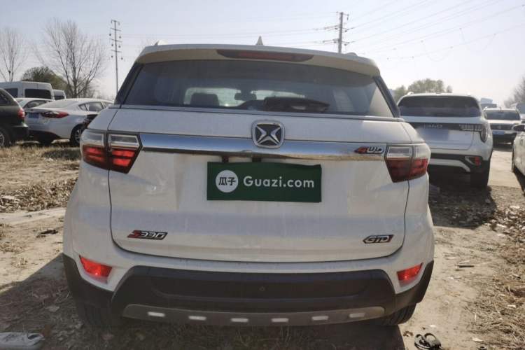 Used JMC Yusheng S330 2016 1.5L GTDi Automatic All-Wheel-Drive Flagship Edition Exterior 5