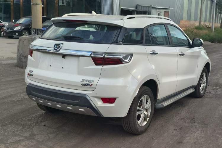 Used JMC Yusheng S330 2016 1.5L GTDi Automatic Two-Wheel Drive Comfort Edition Exterior 5