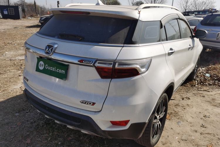 Used JMC Yusheng S330 2016 1.5L GTDi Automatic All-Wheel-Drive Flagship Edition Exterior 5