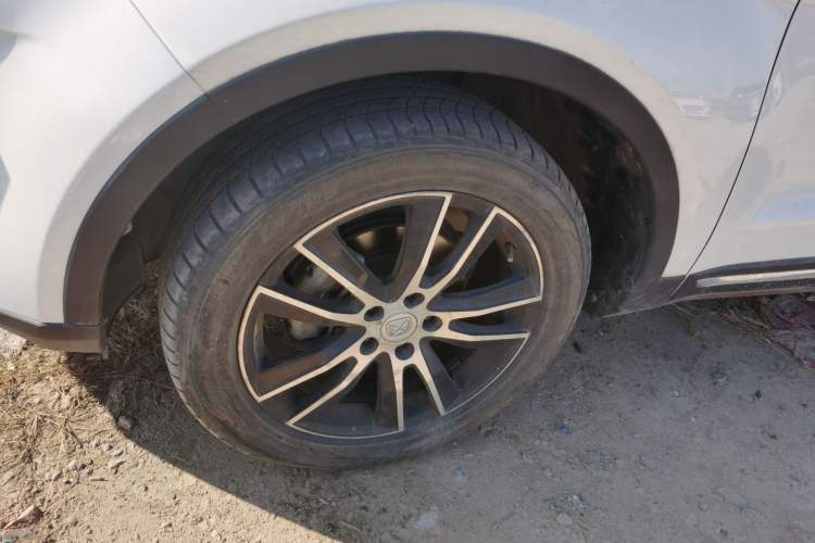 Used JMC Yusheng S330 2016 1.5L GTDi Automatic All-Wheel-Drive Flagship Edition Exterior 7