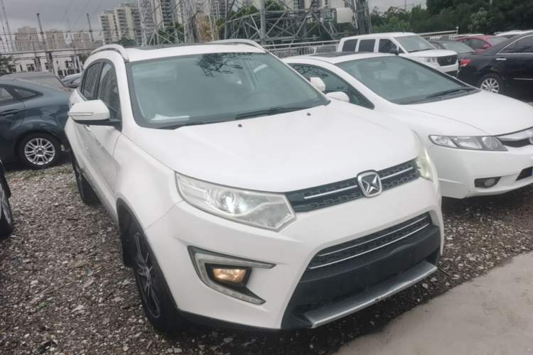 Used JMC Yusheng S330 2016 1.5L GTDi Automatic Two-Wheel Drive Flagship Edition Front Right 45 Deg