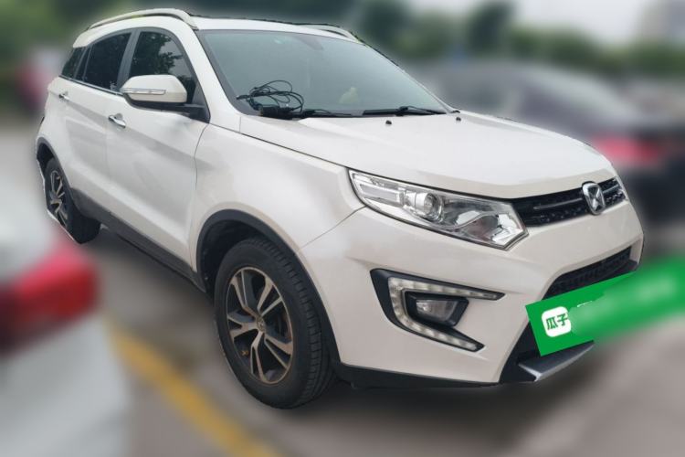 Used JMC Yusheng S330 2016 1.5L GTDi Automatic Two-Wheel Drive Prestige Edition Front Right 45 Deg