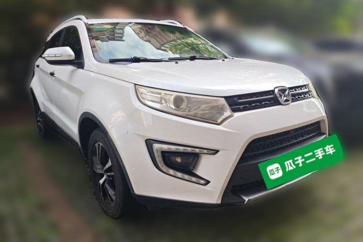 Used JMC Yusheng S330 2016 1.5L GTDi Automatic Two-Wheel Drive Prestige Edition Front Right 45 Deg
