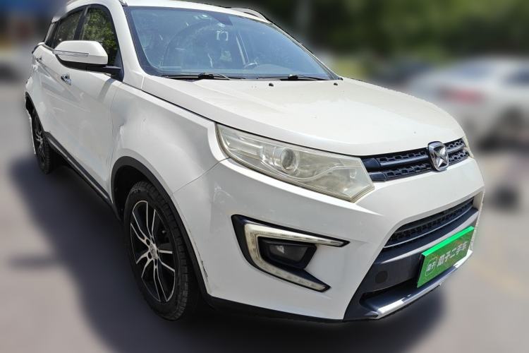 Used JMC Yusheng S330 2016 1.5L GTDi Automatic Two-Wheel Drive Flagship Edition Front Right 45 Deg