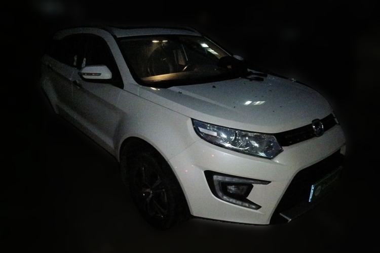 Used JMC Yusheng S330 2016 1.5L GTDi Automatic Two-Wheel Drive Prestige Edition Front Right 45 Deg