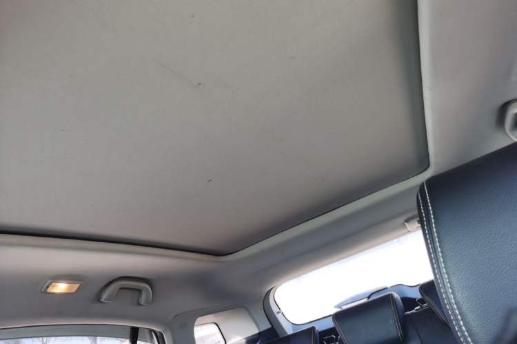 Used JMC Yusheng S330 2016 1.5L GTDi Automatic All-Wheel-Drive Flagship Edition Headliner