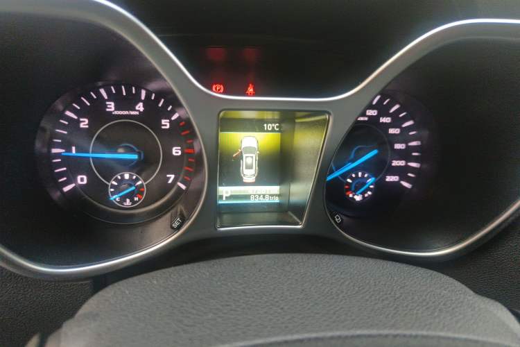 Used JMC Yusheng S330 2016 1.5L GTDi Automatic Two-Wheel Drive Prestige Edition Instrument Cluster