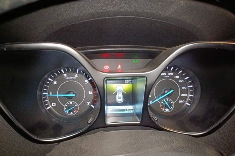 Used JMC Yusheng S330 2016 1.5L GTDi Automatic Two-Wheel Drive Prestige Edition Instrument Cluster