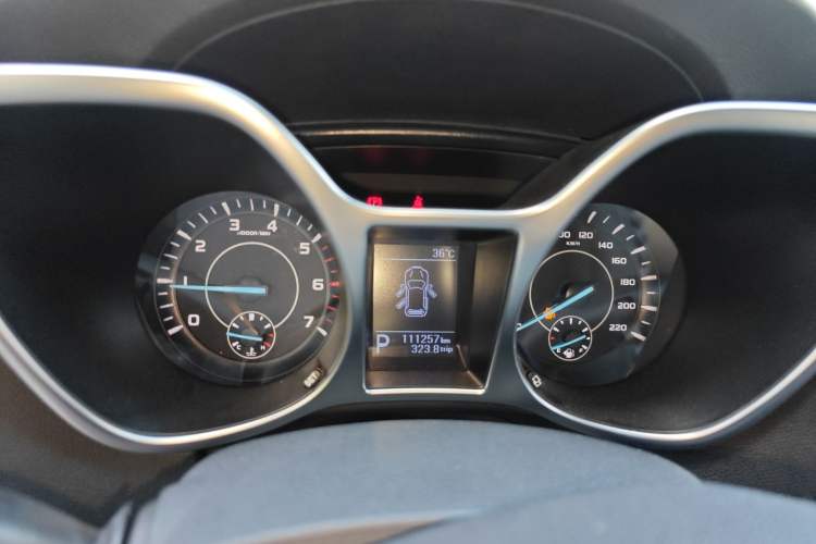 Used JMC Yusheng S330 2016 1.5L GTDi Automatic Two-Wheel Drive Comfort Edition Instrument Cluster