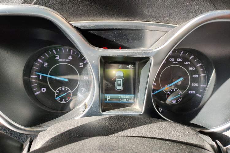 Used JMC Yusheng S330 2016 1.5L GTDi Automatic Two-Wheel Drive Flagship Edition Instrument Cluster
