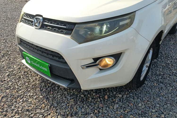 Used JMC Yusheng S330 2016 1.5L GTDi Manual Two-Wheel Drive Value Edition Left Front Headlight