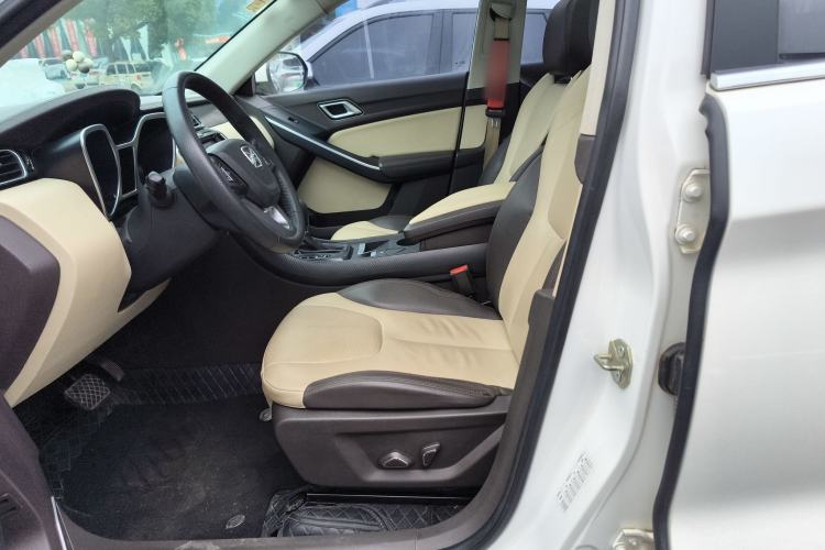 Used JMC Yusheng S330 2016 1.5L GTDi Automatic Two-Wheel Drive Flagship Edition Left Front Seat