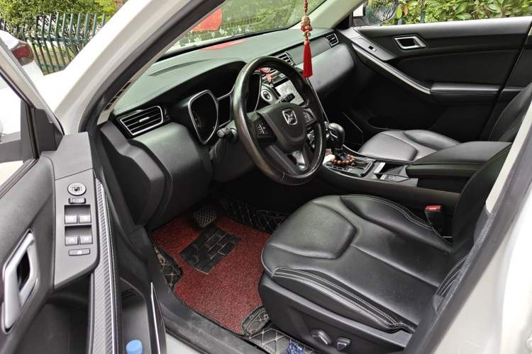 Used JMC Yusheng S330 2016 1.5L GTDi Automatic Two-Wheel Drive Fashion Edition Left Front Seat