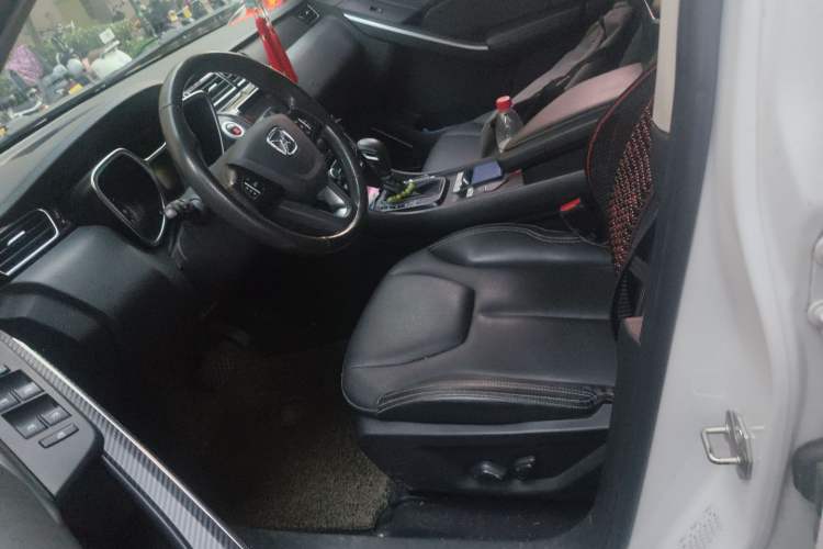 Used JMC Yusheng S330 2016 1.5L GTDi Automatic Two-Wheel Drive Prestige Edition Left Front Seat
