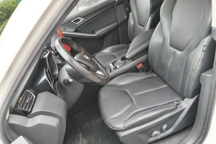 Used JMC Yusheng S330 2016 1.5L GTDi Automatic Two-Wheel Drive Fashion Edition Left Front Seat