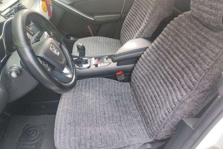 Used JMC Yusheng S330 2016 1.5L GTDi Automatic Two-Wheel Drive Flagship Edition Left Front Seat