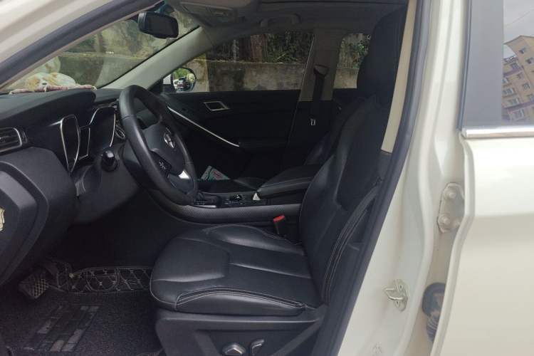 Used JMC Yusheng S330 2016 1.5L GTDi Automatic Two-Wheel Drive Prestige Edition Left Front Seat