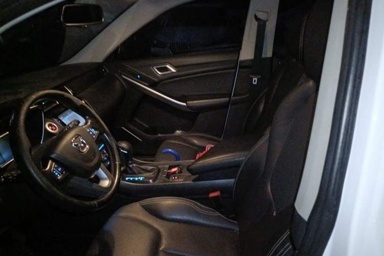 Used JMC Yusheng S330 2016 1.5L GTDi Automatic Two-Wheel Drive Prestige Edition Left Front Seat