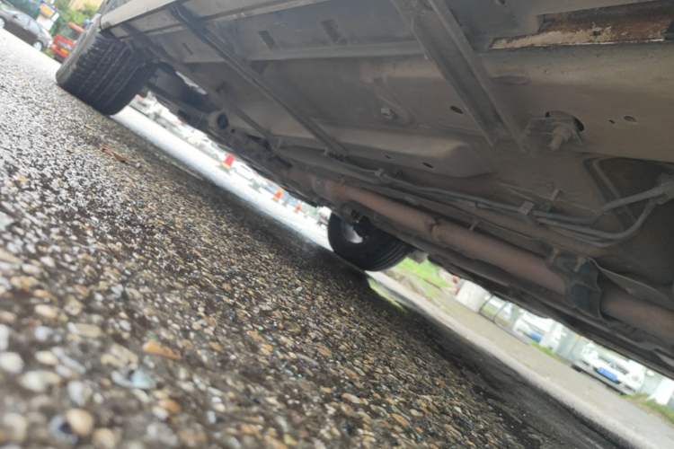 Used JMC Yusheng S330 2016 1.5L GTDi Automatic Two-Wheel Drive Prestige Edition Left Side Sill