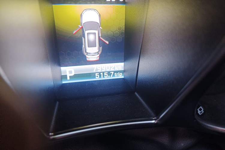 Used JMC Yusheng S330 2016 1.5L GTDi Automatic Two-Wheel Drive Fashion Edition Odometer Close Up