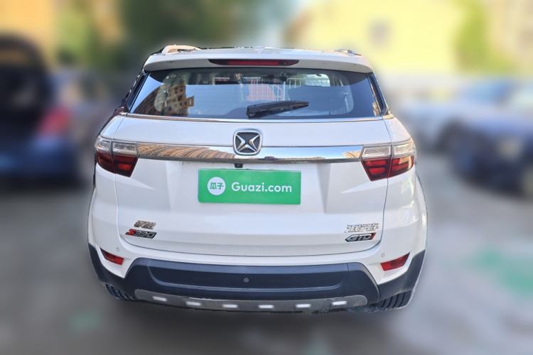 Used JMC Yusheng S330 2016 1.5L GTDi Automatic Two-Wheel Drive Fashion Edition Rear