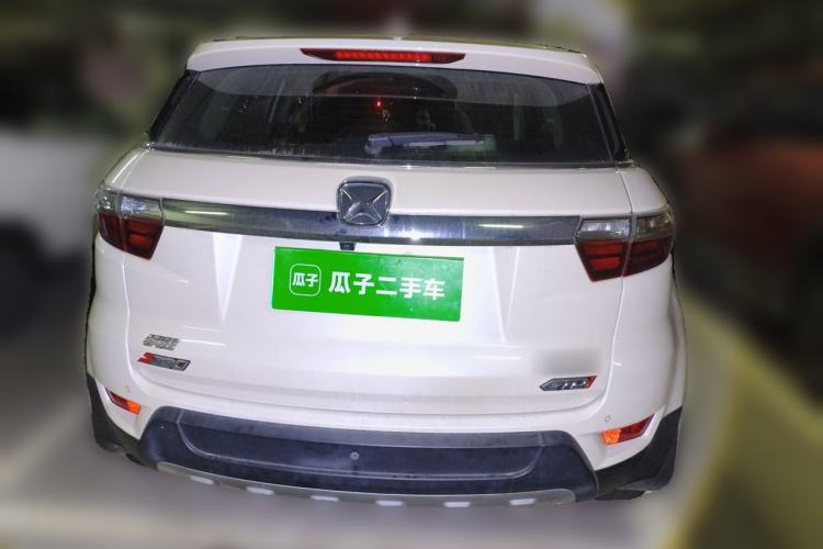 Used JMC Yusheng S330 2016 1.5L GTDi Automatic Two-Wheel Drive Prestige Edition Rear
