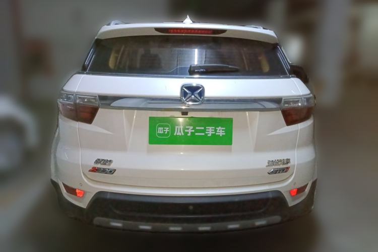 Used JMC Yusheng S330 2016 1.5L GTDi Automatic Two-Wheel Drive Fashion Edition Rear