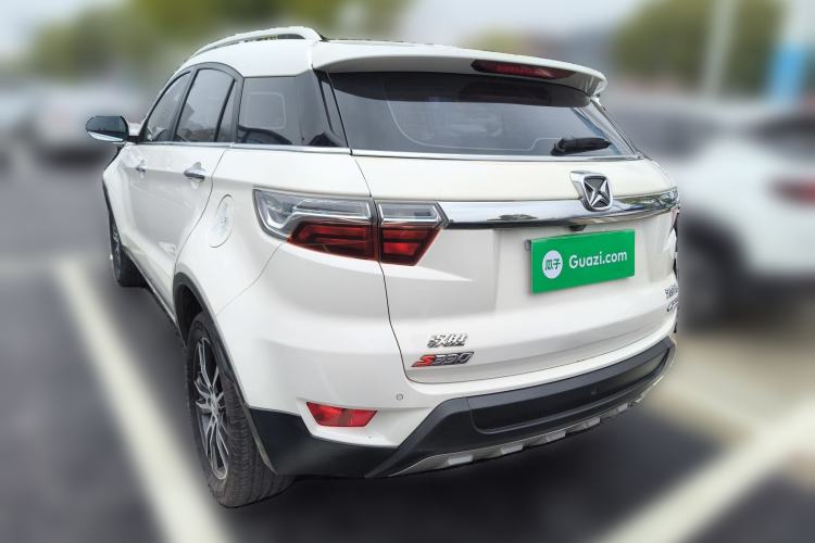 Used JMC Yusheng S330 2016 1.5L GTDi Automatic Two-Wheel Drive Flagship Edition Rear Left 45 Deg
