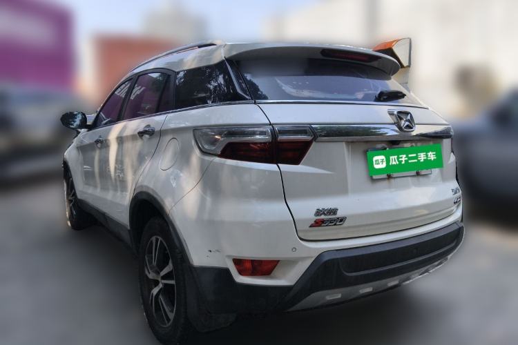 Used JMC Yusheng S330 2016 1.5L GTDi Automatic Two-Wheel Drive Comfort Edition Rear Left 45 Deg