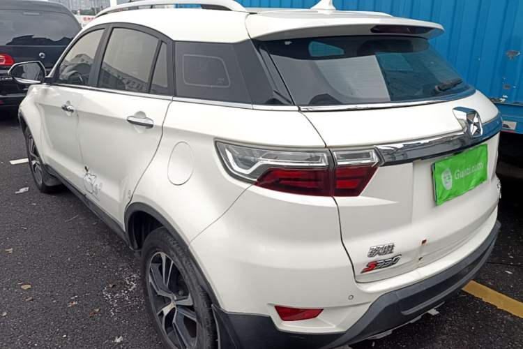 Used JMC Yusheng S330 2016 1.5L GTDi Automatic Two-Wheel Drive Fashion Edition Rear Left 45 Deg