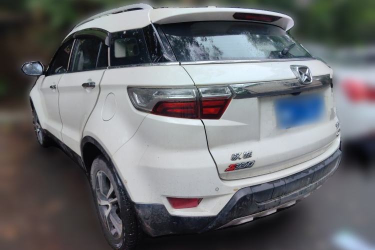 Used JMC Yusheng S330 2016 1.5L GTDi Automatic Two-Wheel Drive Prestige Edition Rear Left 45 Deg