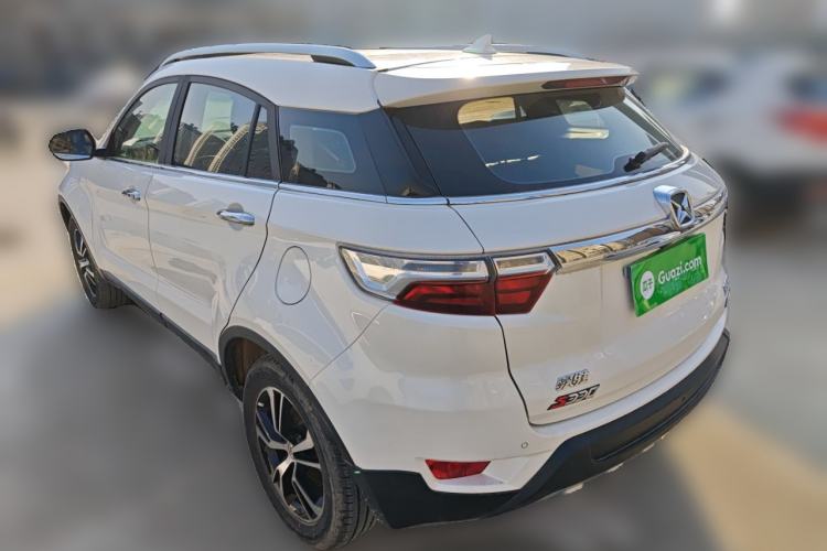 Used JMC Yusheng S330 2016 1.5L GTDi Automatic Two-Wheel Drive Prestige Edition Rear Left 45 Deg