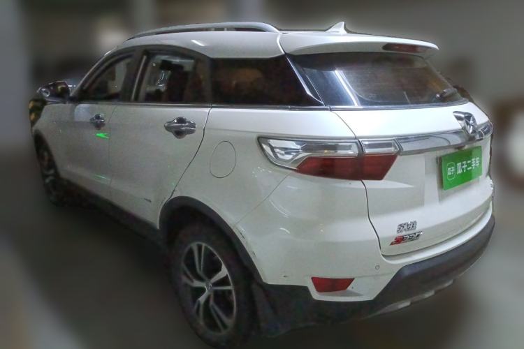 Used JMC Yusheng S330 2016 1.5L GTDi Automatic Two-Wheel Drive Fashion Edition Rear Left 45 Deg