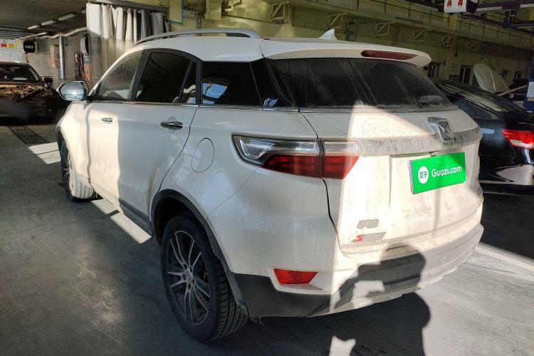 Used JMC Yusheng S330 2016 1.5L GTDi Automatic Two-Wheel Drive Flagship Edition Rear Left 45 Deg