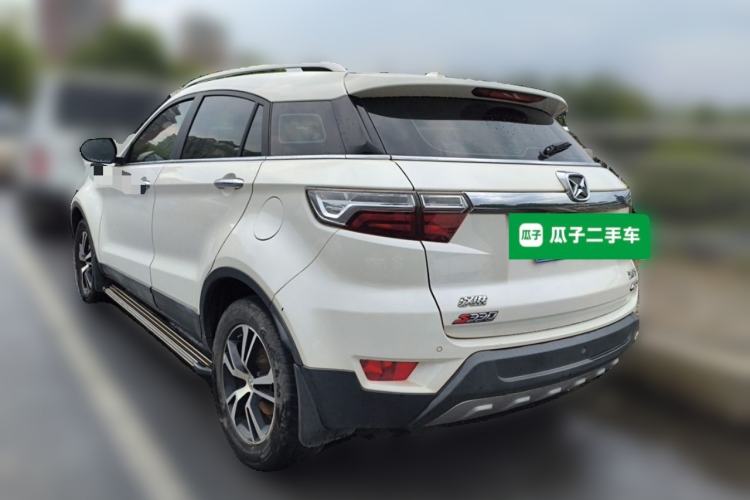 Used JMC Yusheng S330 2016 1.5L GTDi Automatic Two-Wheel Drive Prestige Edition Rear Left 45 Deg