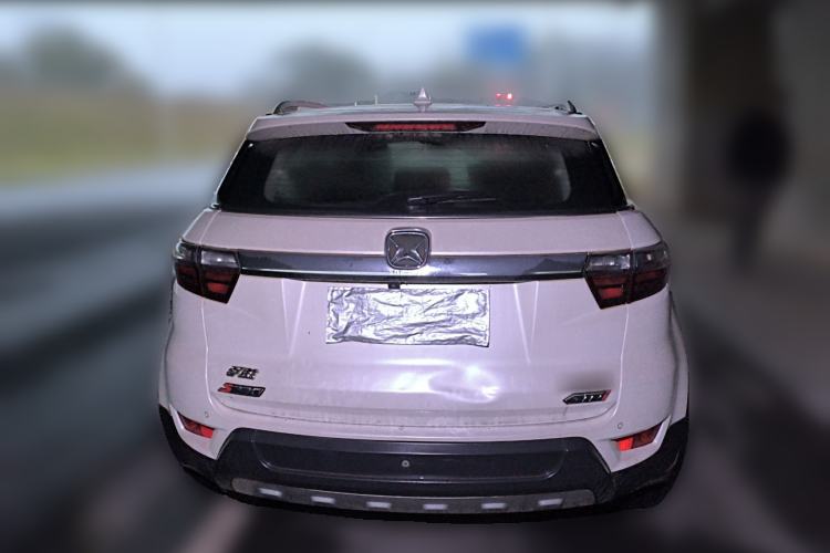 Used JMC Yusheng S330 2016 1.5L GTDi Automatic Two-Wheel Drive Prestige Edition Rear