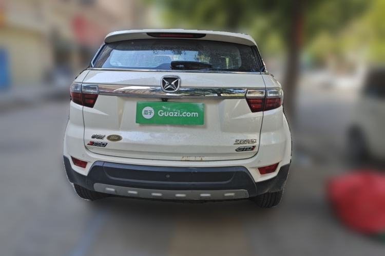 Used JMC Yusheng S330 2016 1.5L GTDi Automatic Two-Wheel Drive Fashion Edition Rear