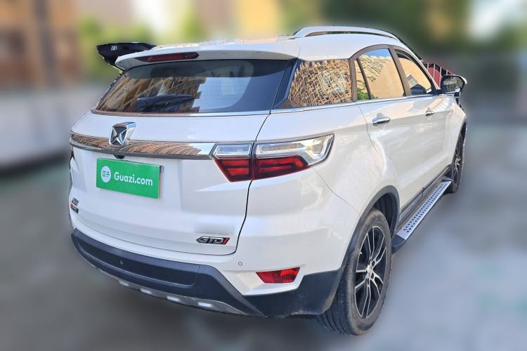 Used JMC Yusheng S330 2016 1.5L GTDi Automatic Two-Wheel Drive Fashion Edition Rear Right 45 Deg