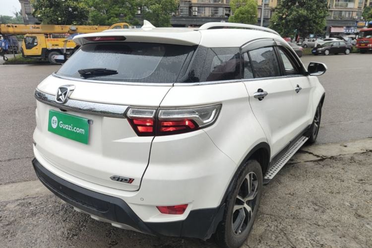 Used JMC Yusheng S330 2016 1.5L GTDi Automatic Two-Wheel Drive Prestige Edition Rear Right 45 Deg