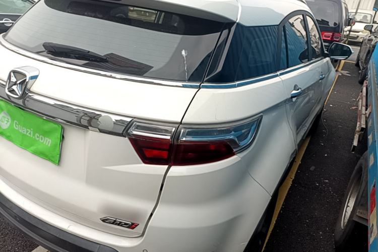 Used JMC Yusheng S330 2016 1.5L GTDi Automatic Two-Wheel Drive Fashion Edition Rear Right 45 Deg